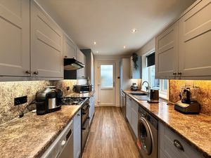 Photo 9- click for photo gallery